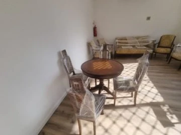 Apartamento T1 para Venda em Benfica