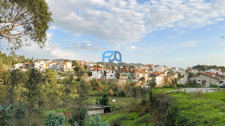 Terreno para Venda em Fânzeres e São Pedro da Cova Foto 15
