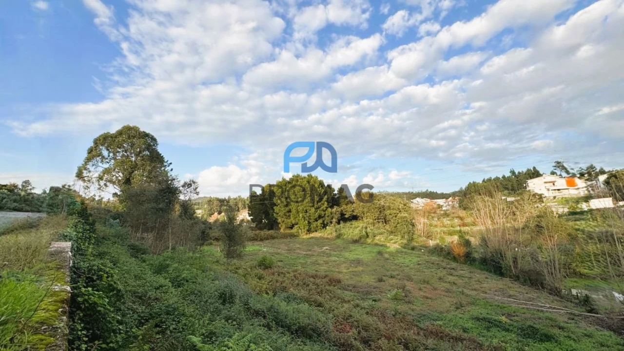 Terreno para Venda em Fânzeres e São Pedro da Cova Foto 12