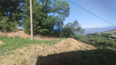 Moradia T1 para Venda em Felgueiras e Feirão