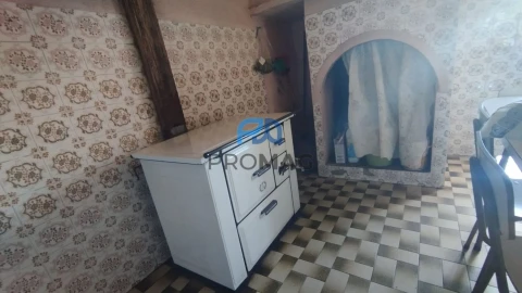 Moradia T1 para Venda em Felgueiras e Feirão