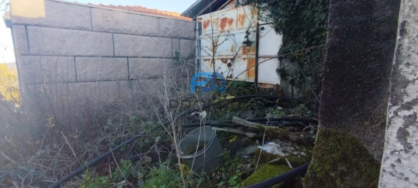 Moradia T2 para Venda em São João de Fontoura