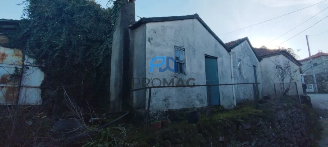 Moradia T2 para Venda em São João de Fontoura Foto 7