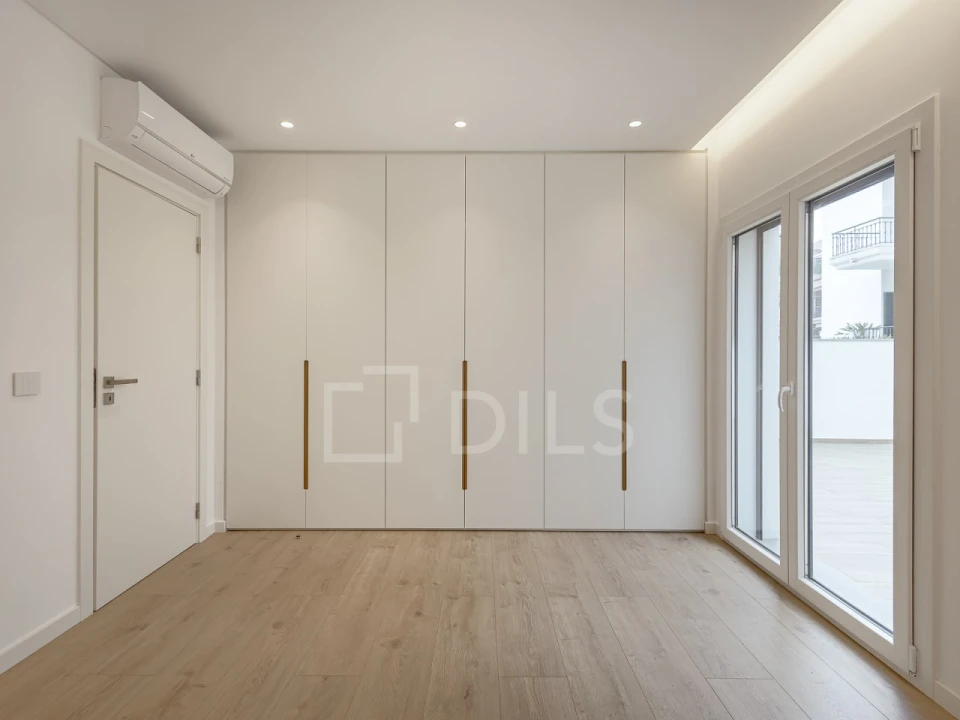 Apartamento T3 para Venda em Carcavelos e Parede Foto 6