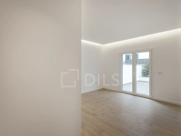 Apartamento T3 para Venda em Carcavelos e Parede