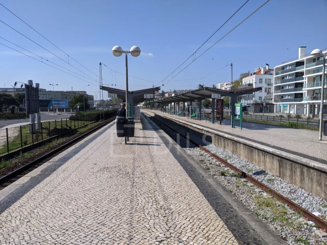Apartamento T4 para Venda em Algés, Linda-A-Velha e Cruz Quebrada-Dafundo Foto 11