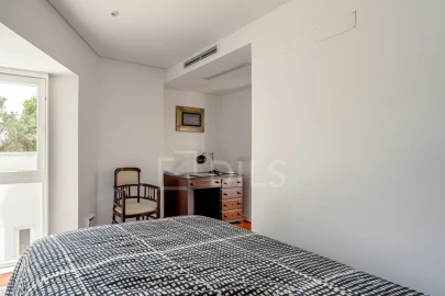 Moradia T5 para Venda em Arroios