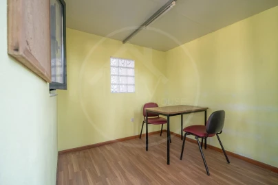 Armazém para Venda em Bragado