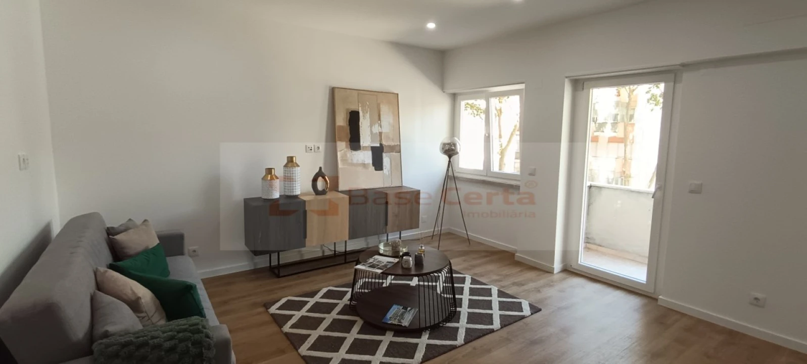 Apartamento T3 para Venda em Benfica Foto 17