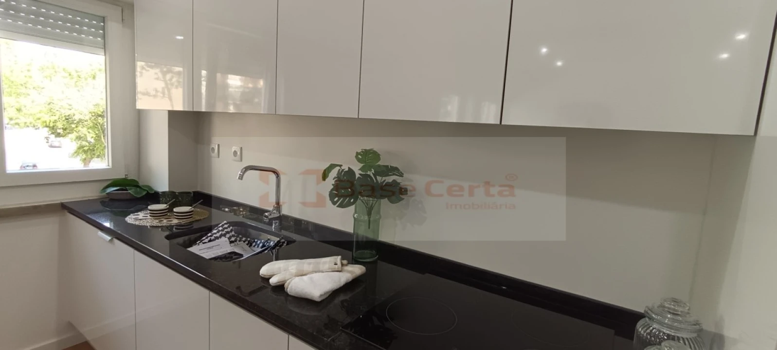 Apartamento T3 para Venda em Benfica Foto 22
