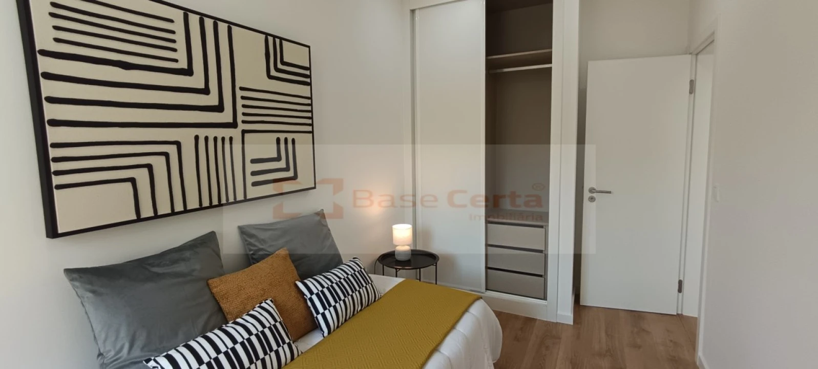 Apartamento T3 para Venda em Benfica Foto 23