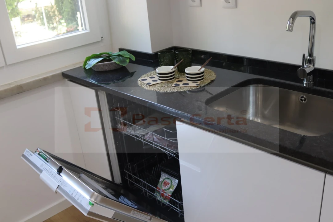Apartamento T3 para Venda em Benfica Foto 27