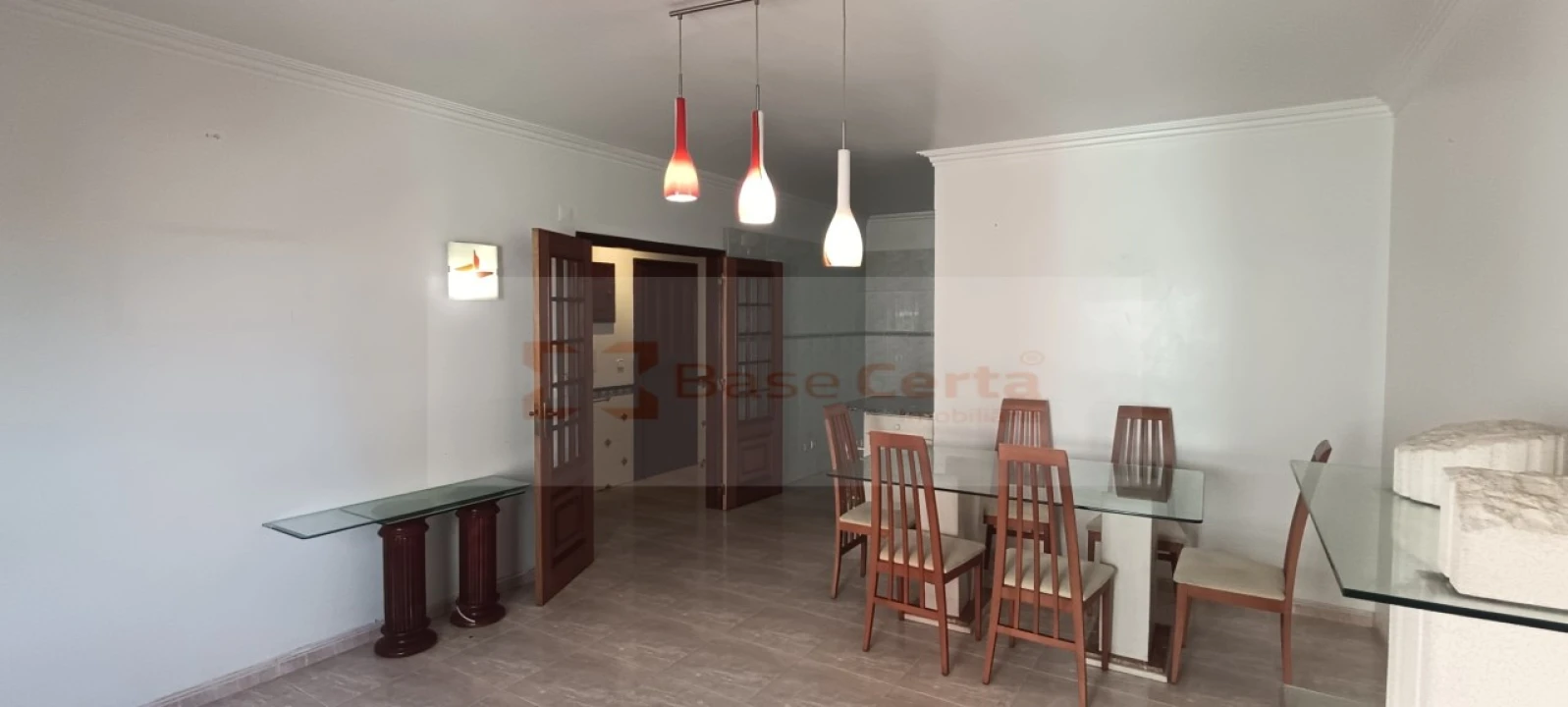 Apartamento T2 para Venda em Algueirão-Mem Martins Foto 1