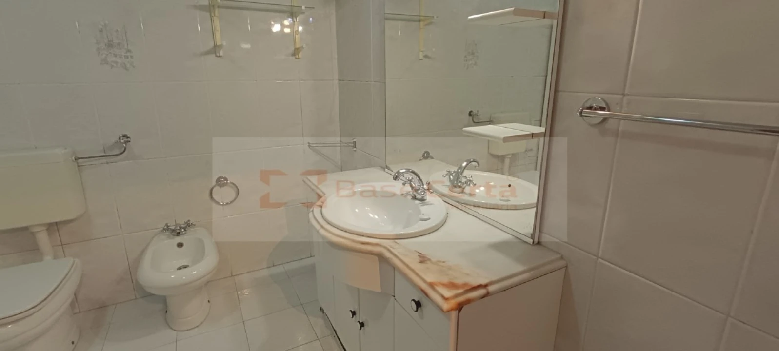 Apartamento T2 para Venda em Algueirão-Mem Martins Foto 16