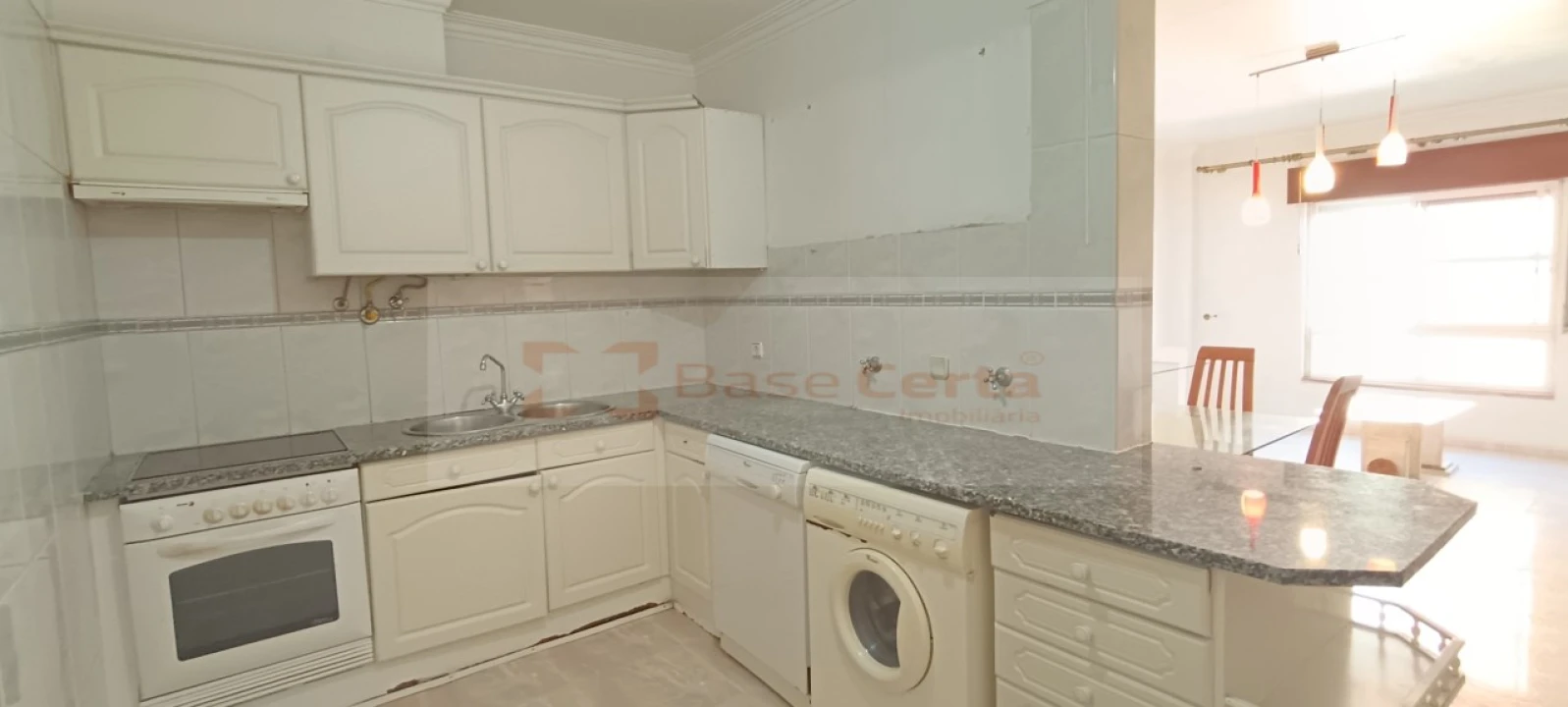 Apartamento T2 para Venda em Algueirão-Mem Martins Foto 22