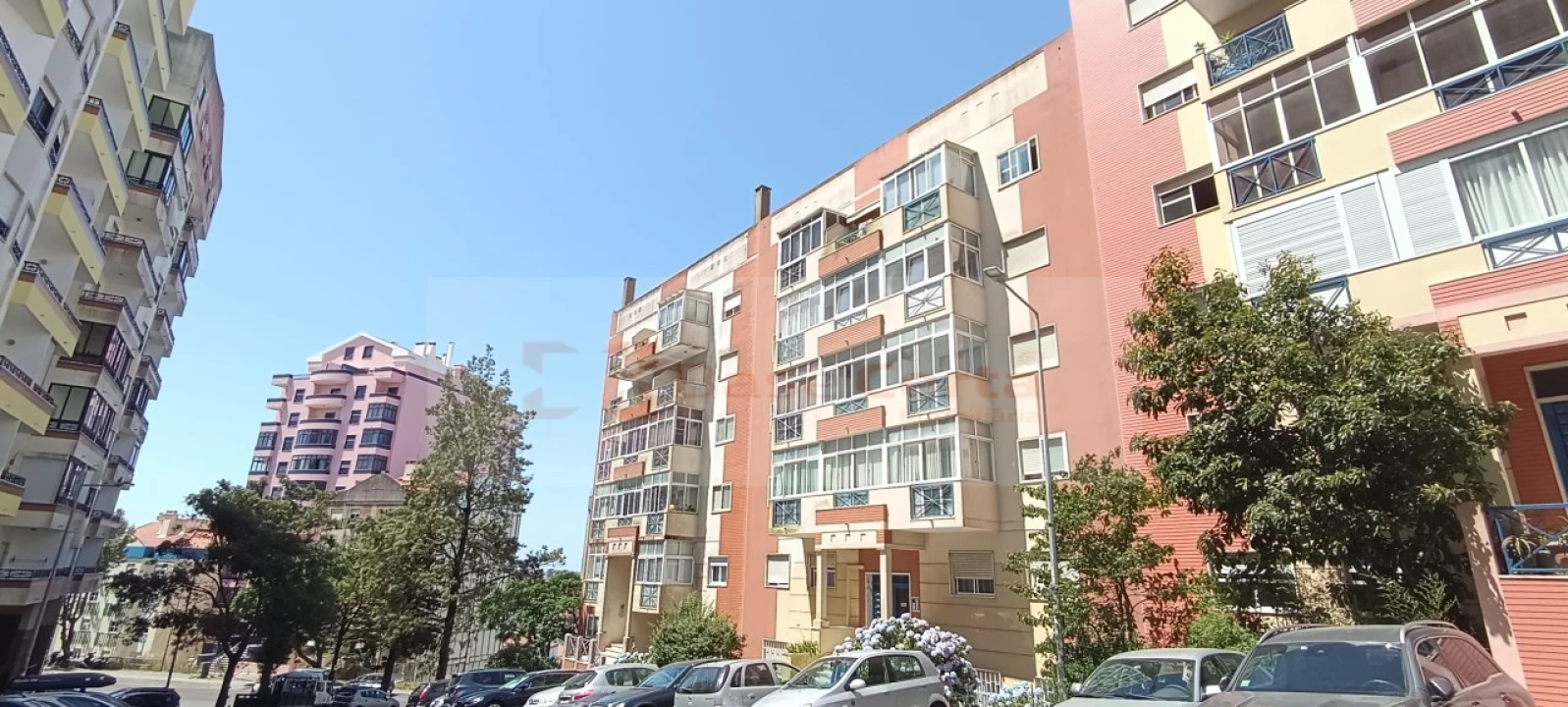 Apartamento T2 para Venda em Algueirão-Mem Martins Foto 26