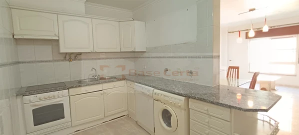 Apartamento T2 para Venda em Algueirão-Mem Martins