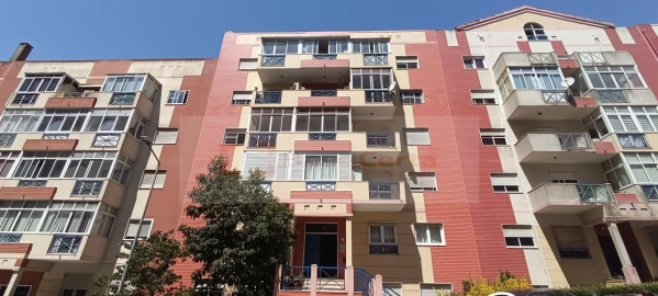 Apartamento T2 para Venda em Algueirão-Mem Martins