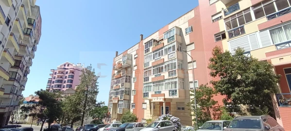 Apartamento T2 para Venda em Algueirão-Mem Martins