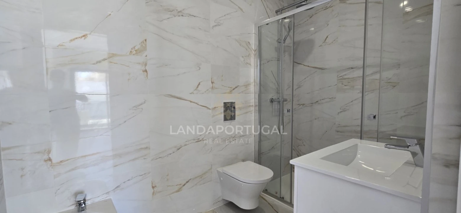 Apartamento T2 para Venda em Conceição e Cabanas de Tavira Foto 11
