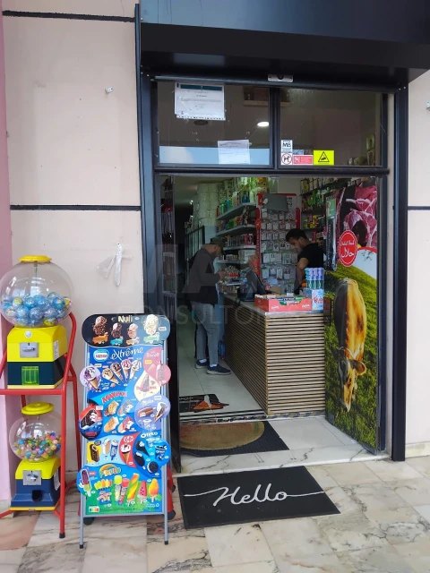 Loja para Venda em Rio de Mouro