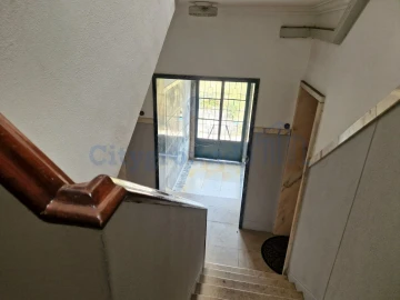 Prédio para Venda em Venteira