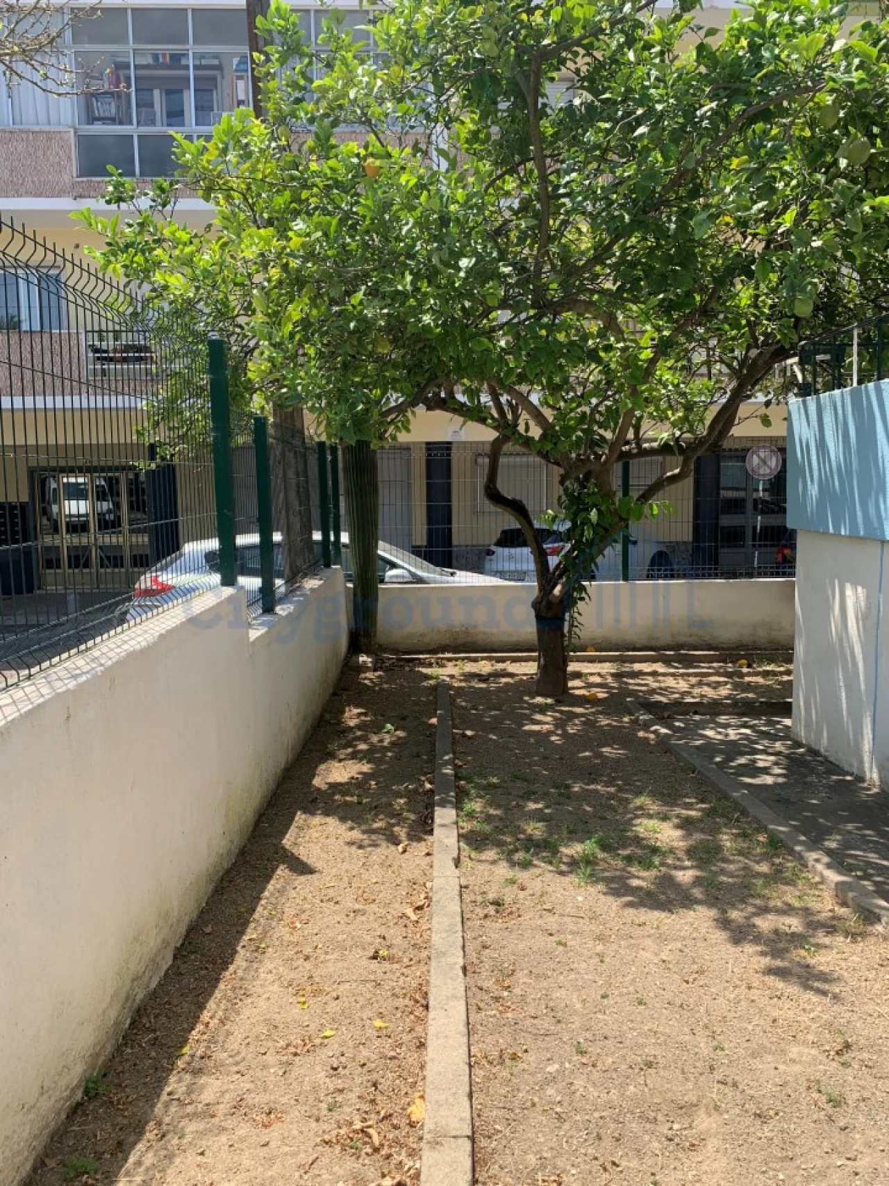 Prédio para Venda em Almada, Cova da Piedade, Pragal e Cacilhas Foto 8