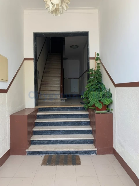 Prédio para Venda em Almada, Cova da Piedade, Pragal e Cacilhas