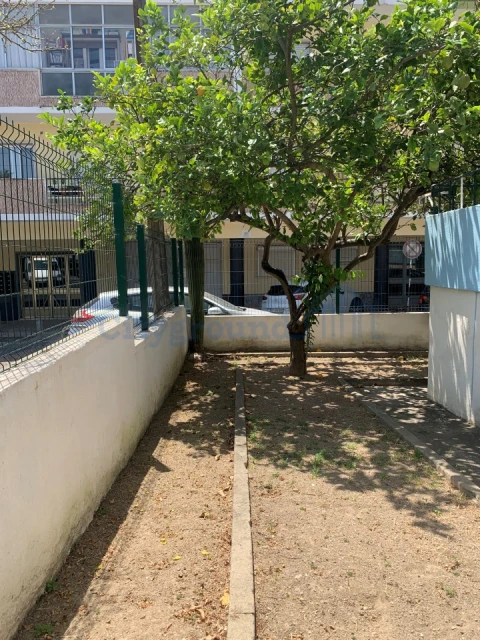 Prédio para Venda em Almada, Cova da Piedade, Pragal e Cacilhas
