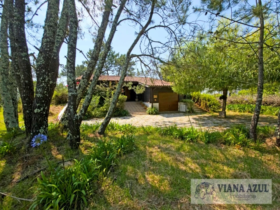 Moradia T4 para Venda em Chafe Foto 2