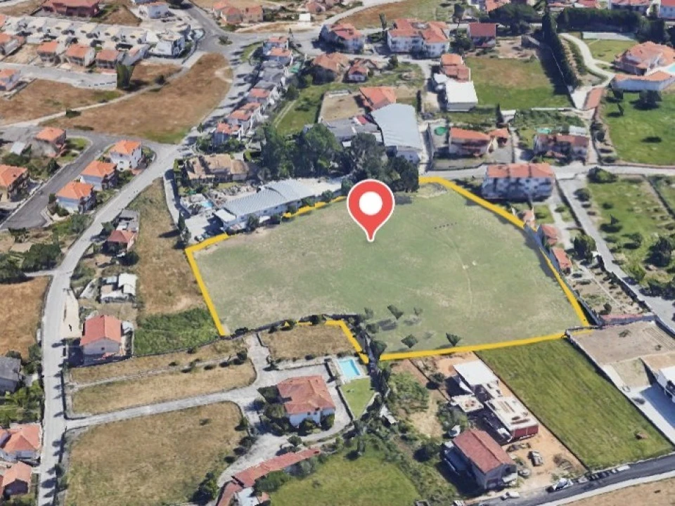 Terreno para Venda em Parceiros e Azoia Foto 1