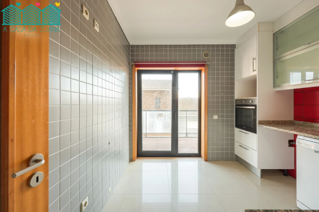 Apartamento T2 para Arrendamento em Gafanha da Nazaré Foto 8