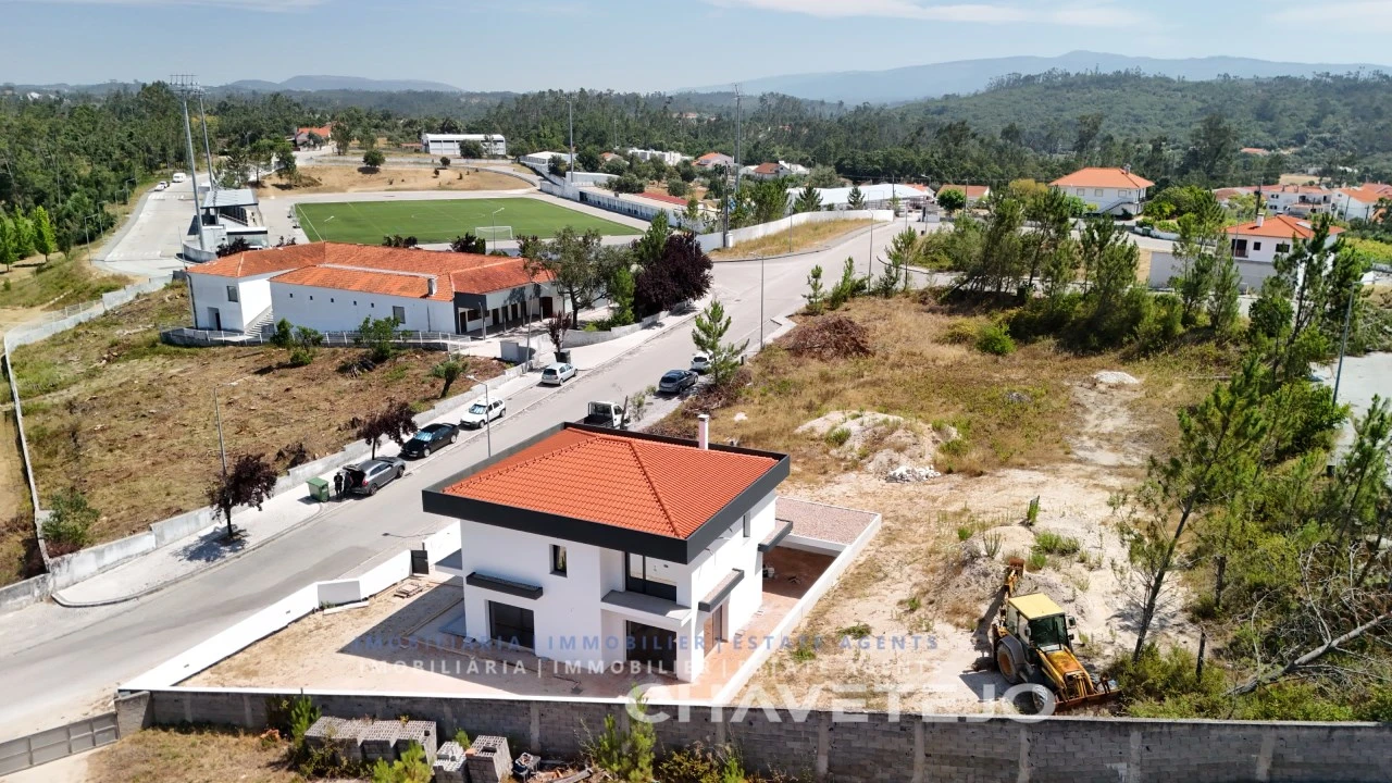 Moradia T4 para Venda em Ansião Foto 10
