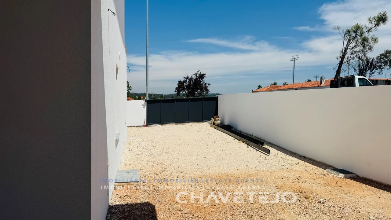 Moradia T4 para Venda em Ansião Foto 24