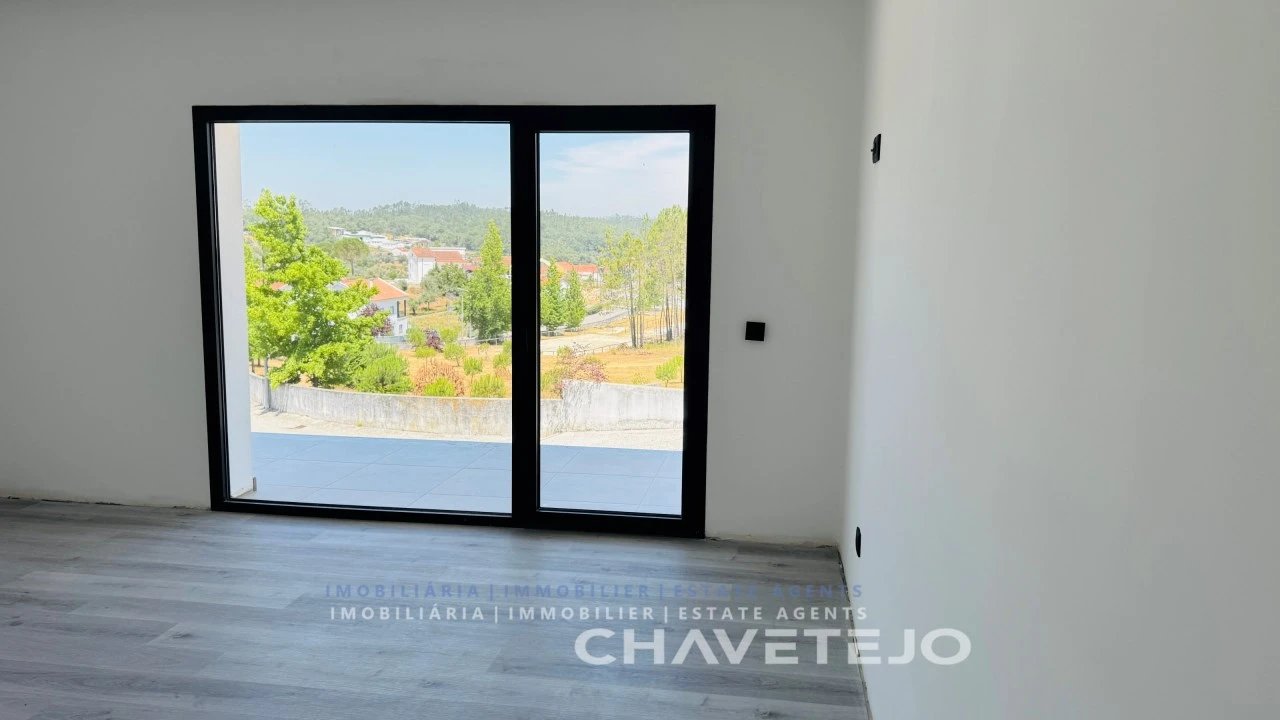 Moradia T4 para Venda em Ansião Foto 27