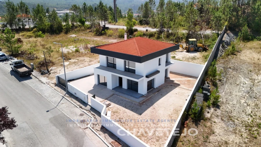 Moradia T4 para Venda em Ansião Foto 12