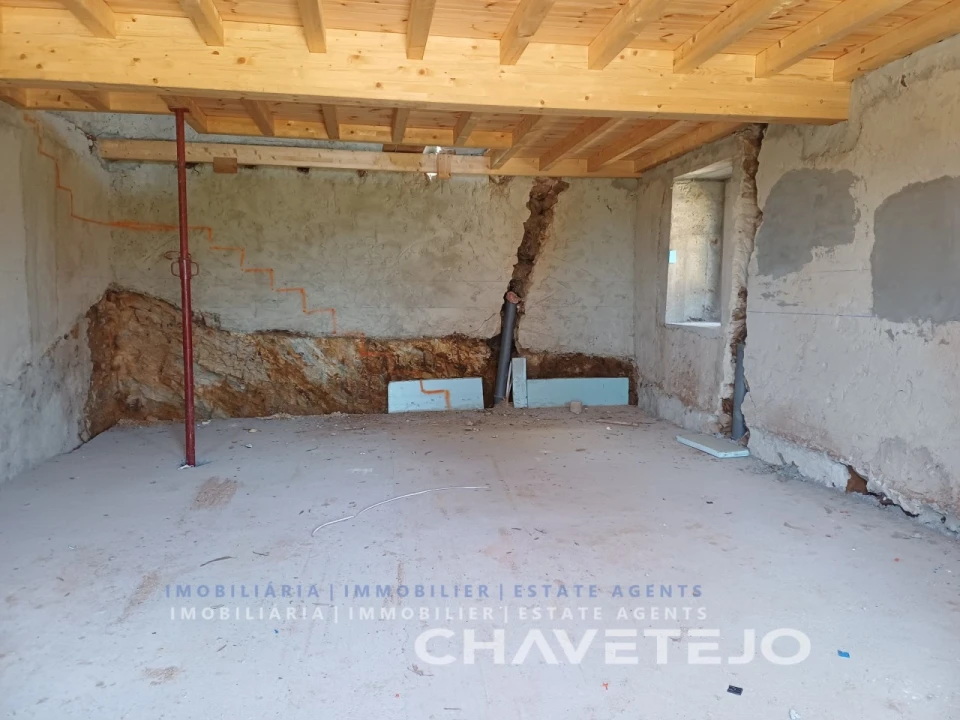 Moradia T3 para Venda em Alvaiázere Foto 8