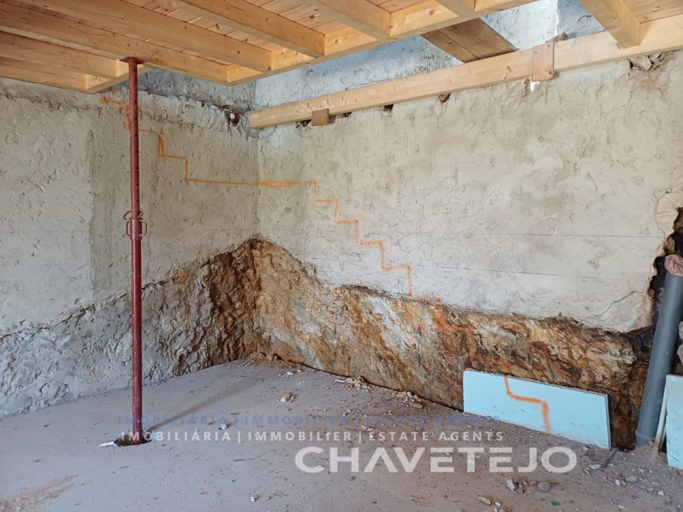 Moradia T3 para Venda em Alvaiázere Foto 10
