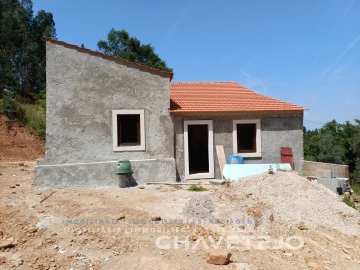 Moradia T3 para Venda em Alvaiázere