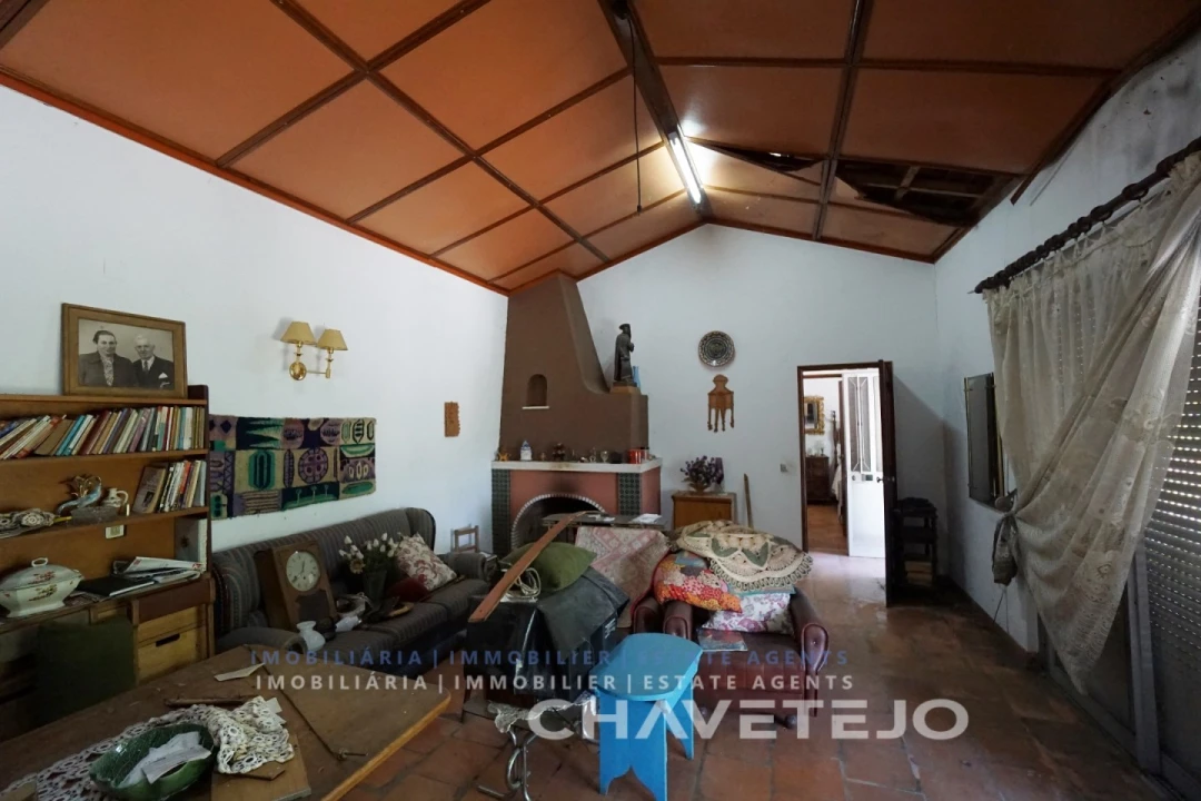 Quinta T2 para Venda em São João Baptista e Santa Maria dos Olivais Foto 7