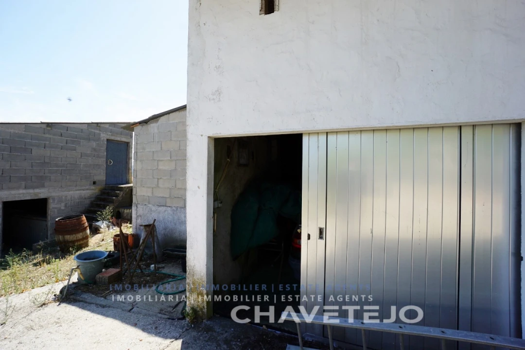 Quinta T2 para Venda em São João Baptista e Santa Maria dos Olivais Foto 14