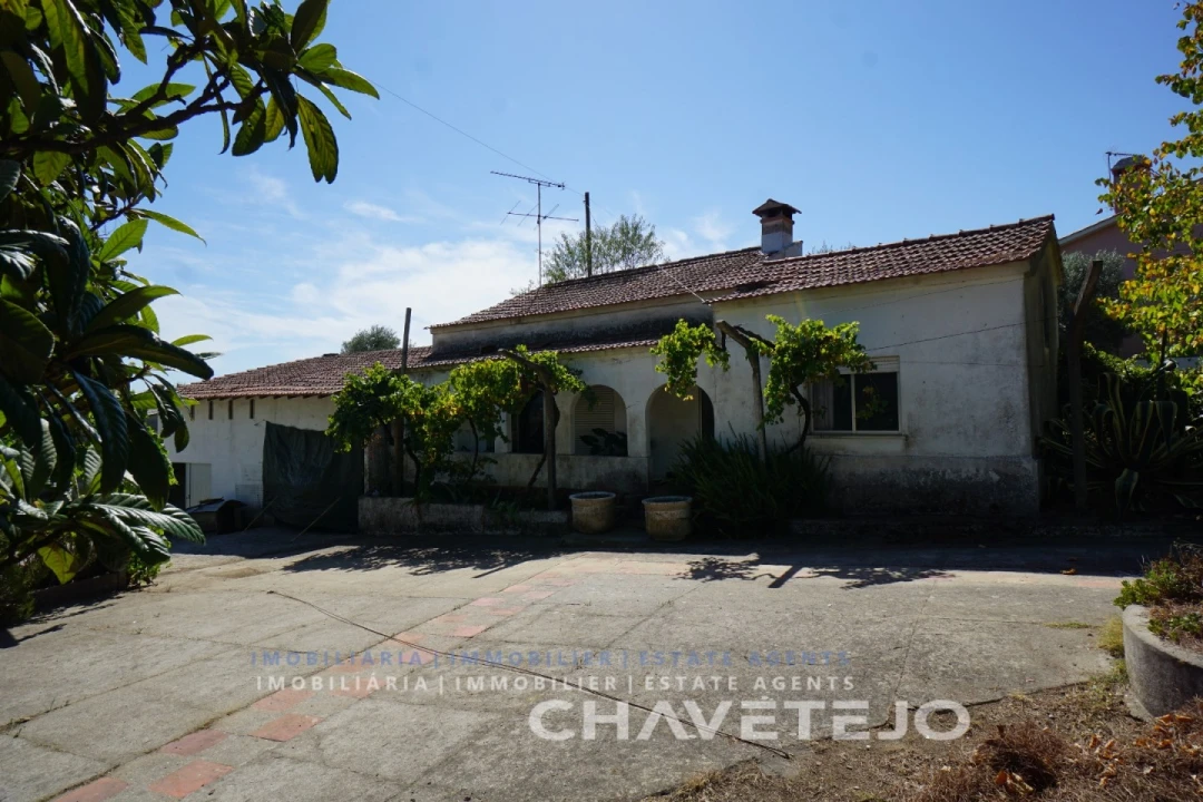 Quinta T2 para Venda em São João Baptista e Santa Maria dos Olivais Foto 17