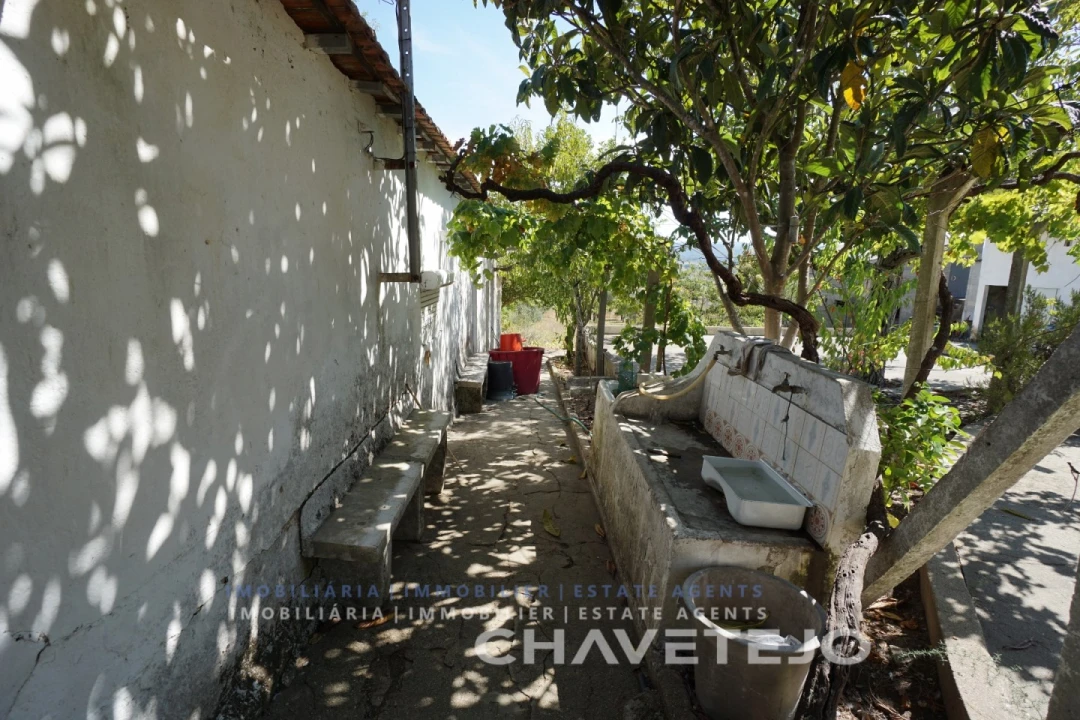 Quinta T2 para Venda em São João Baptista e Santa Maria dos Olivais Foto 18