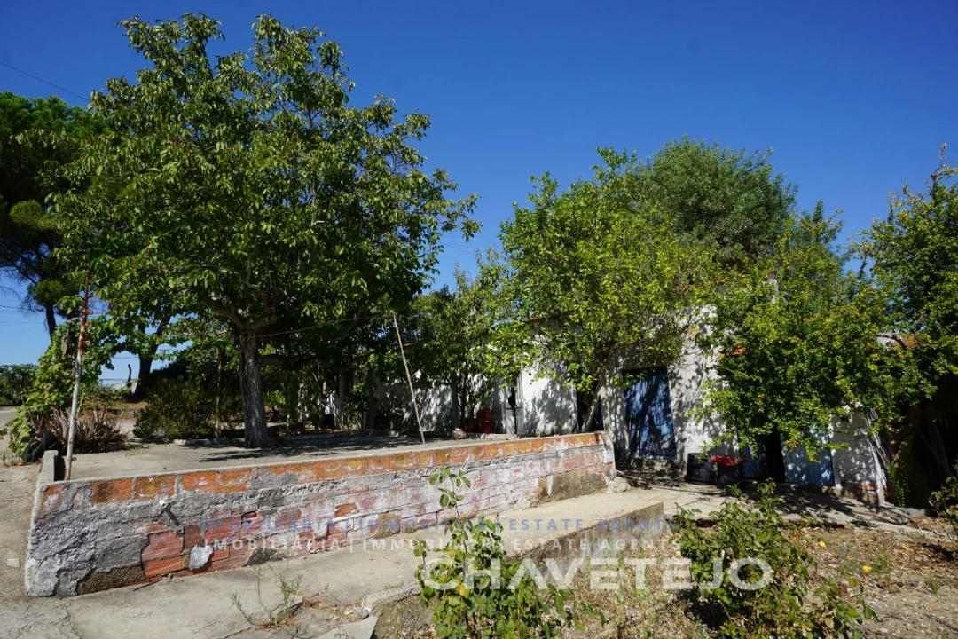 Quinta T2 para Venda em São João Baptista e Santa Maria dos Olivais Foto 19