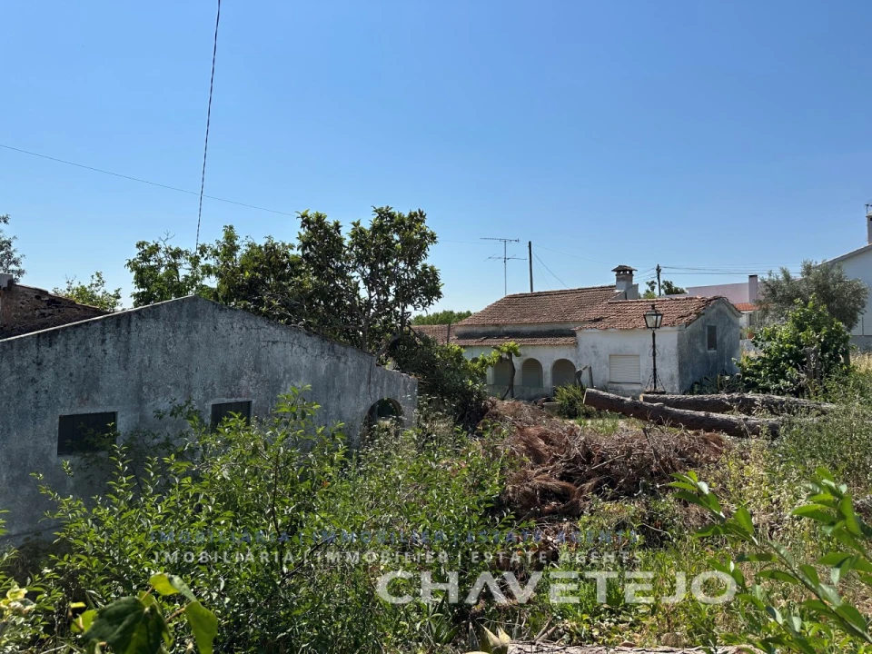 Quinta T2 para Venda em São João Baptista e Santa Maria dos Olivais Foto 45