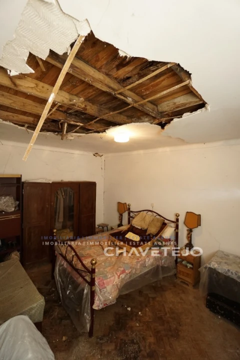 Quinta T2 para Venda em São João Baptista e Santa Maria dos Olivais