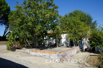 Quinta T2 para Venda em São João Baptista e Santa Maria dos Olivais
