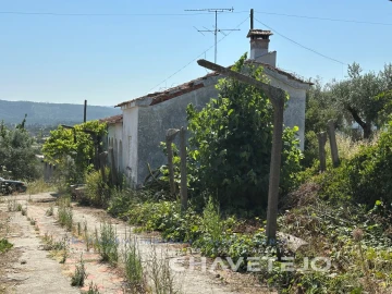 Quinta T2 para Venda em São João Baptista e Santa Maria dos Olivais