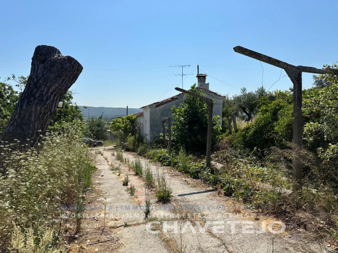 Quinta T2 para Venda em São João Baptista e Santa Maria dos Olivais Foto 3