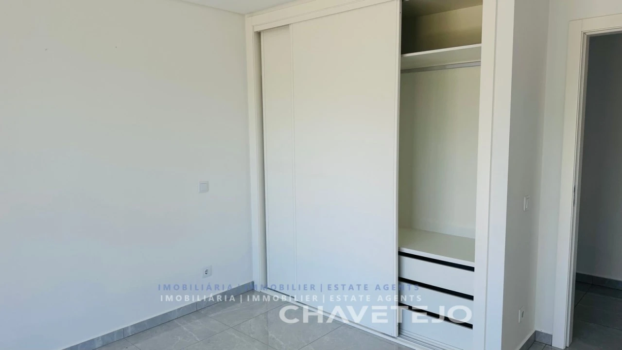 Moradia T3 para Venda em Chão de Couce Foto 27